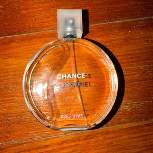 New without box Chanel Chance Eau Vive Perfume Bottle 150ML Big bottle
